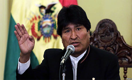 Presidente de Bolivia, Evo Morales Tribunal electoral boliviano acepta la candidatura de Evo Morales